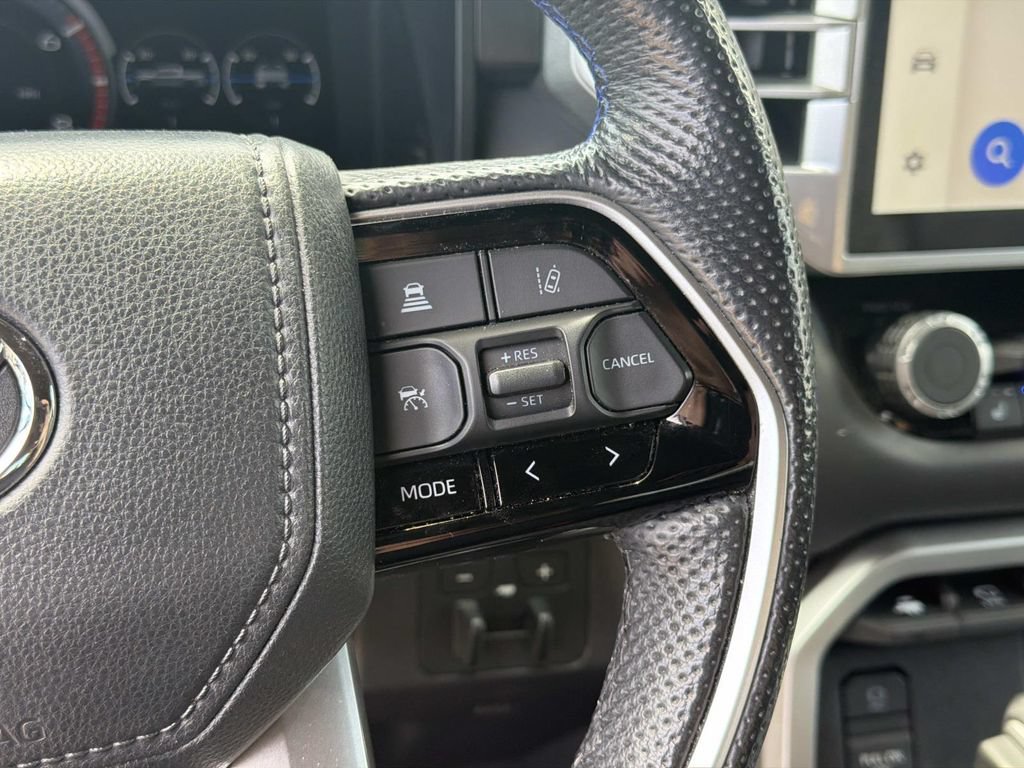 Used 2024 Toyota Tundra Platinum AWD/4WD image 11