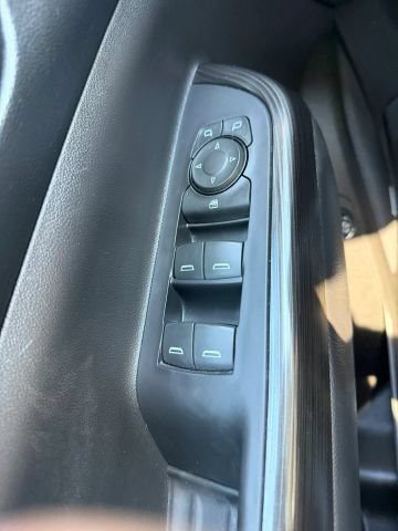Used 2017 GMC Acadia SLT AWD/4WD image 22