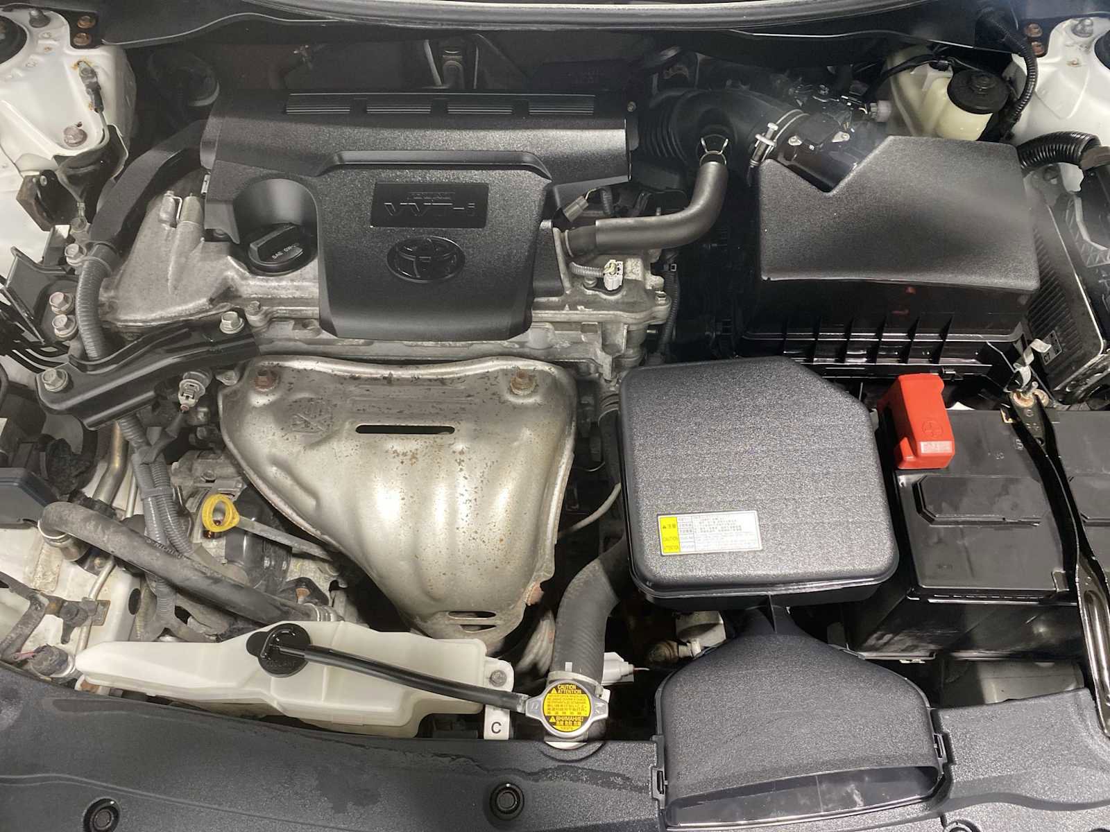 Used 2015 Toyota Camry XSE image 9