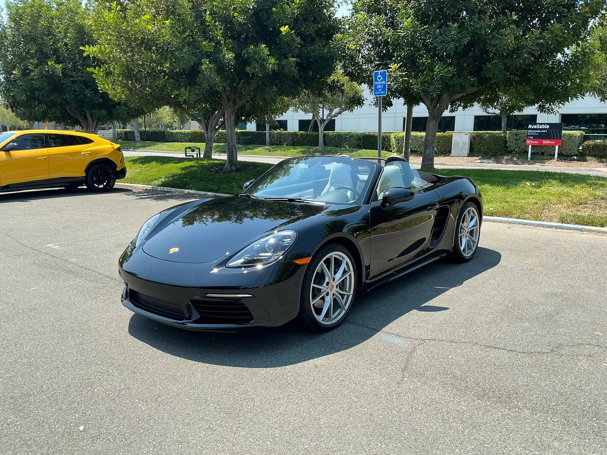 Used 2022 Porsche 718 Boxster image 1