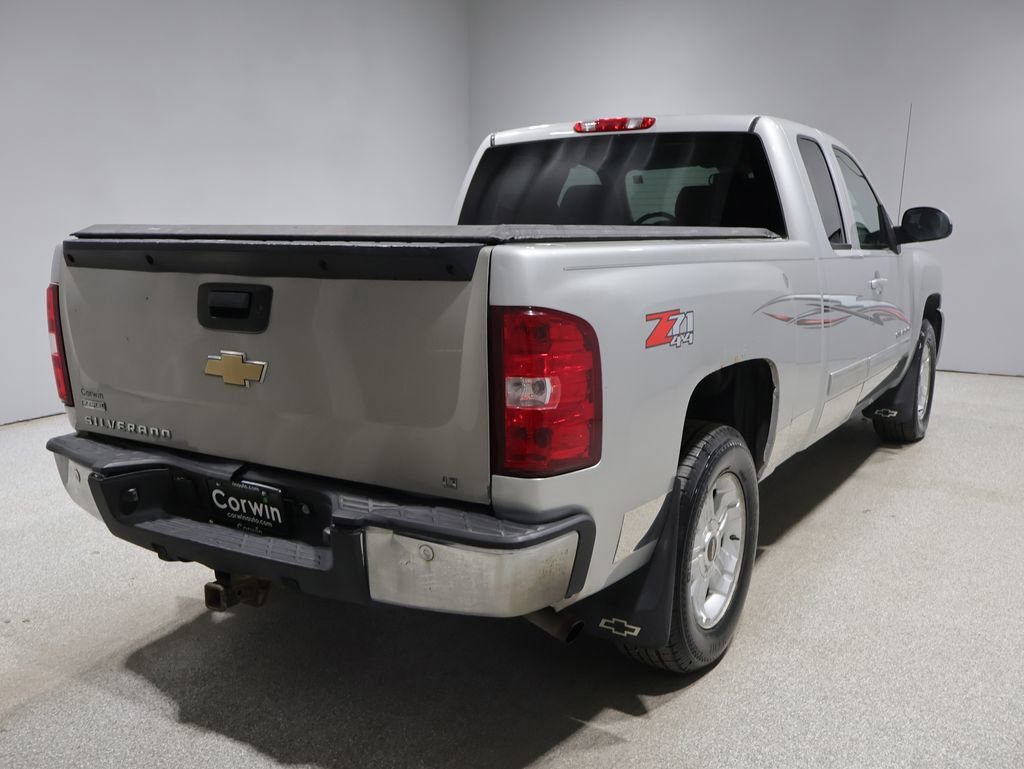 Used 2011 Chevrolet Silverado 1500 LTZ w/ LTZ Plus Package AWD/4WD image 2