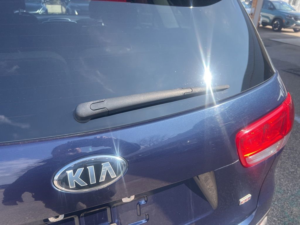 Used 2018 Kia Sorento LX image 33