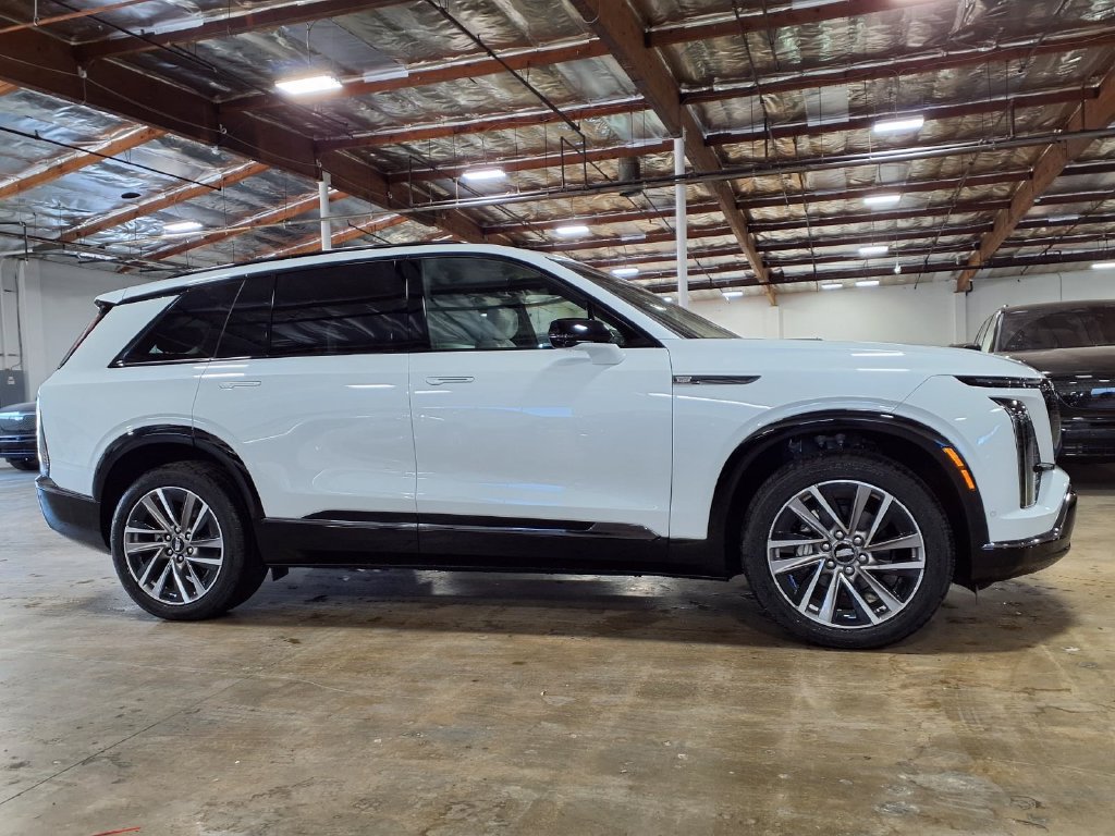 New 2027 Cadillac Vistiq Luxury AWD/4WD image 4