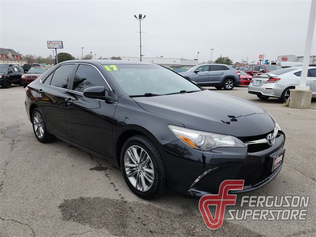 Used 2017 Toyota Camry SE