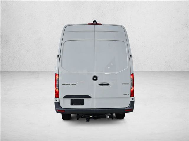 Used 2024 Mercedes-Benz Sprinter 2500 image 5