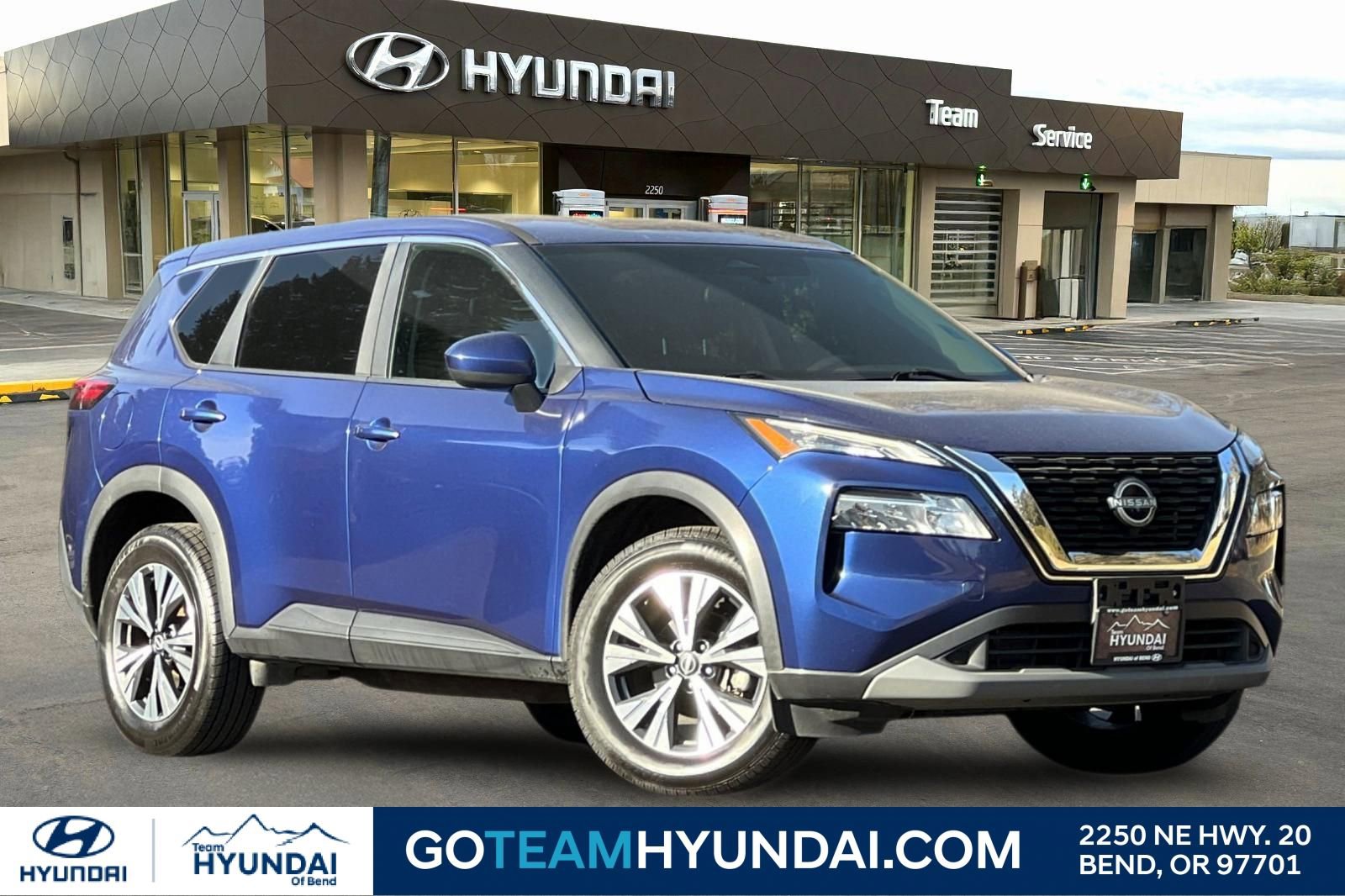 Used 2023 Nissan Rogue SV