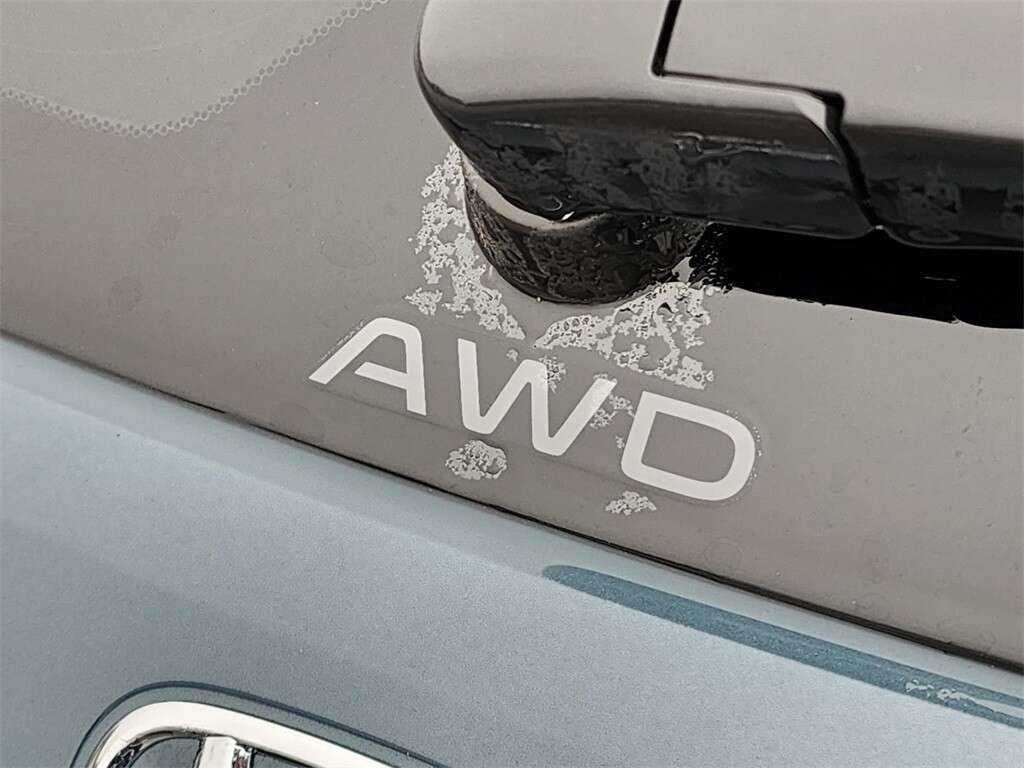 Used 2024 Honda HR-V Sport image 8