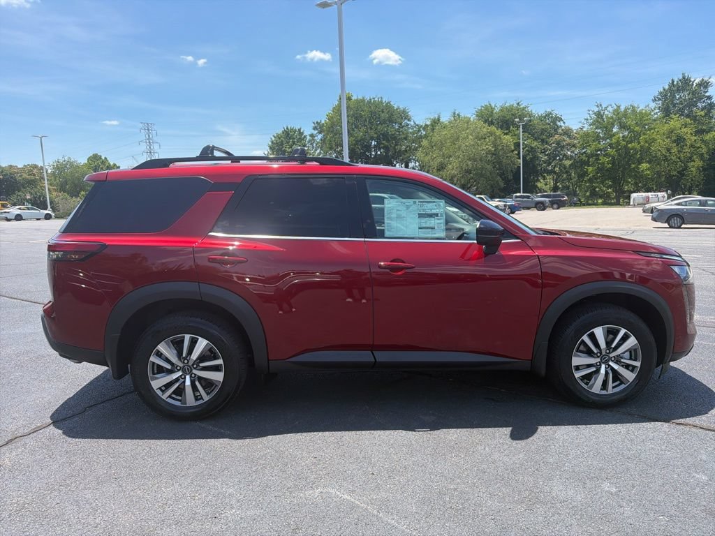 New 2026 Nissan Pathfinder SL AWD/4WD image 7