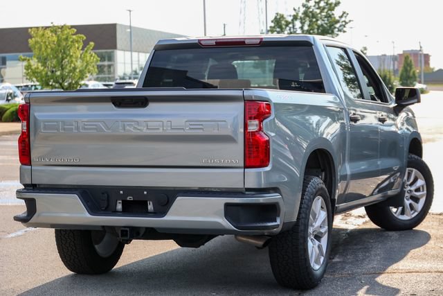 Used 2026 Chevrolet Silverado 1500 Custom AWD/4WD image 3