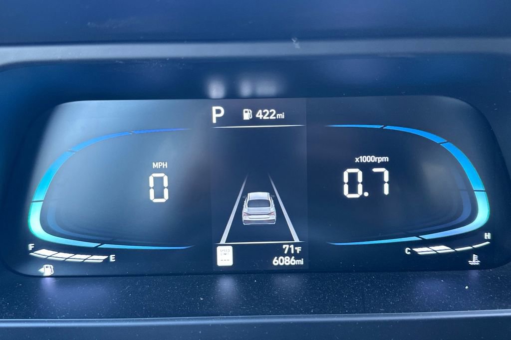 New 2025 Hyundai Elantra Sport FWD image 21