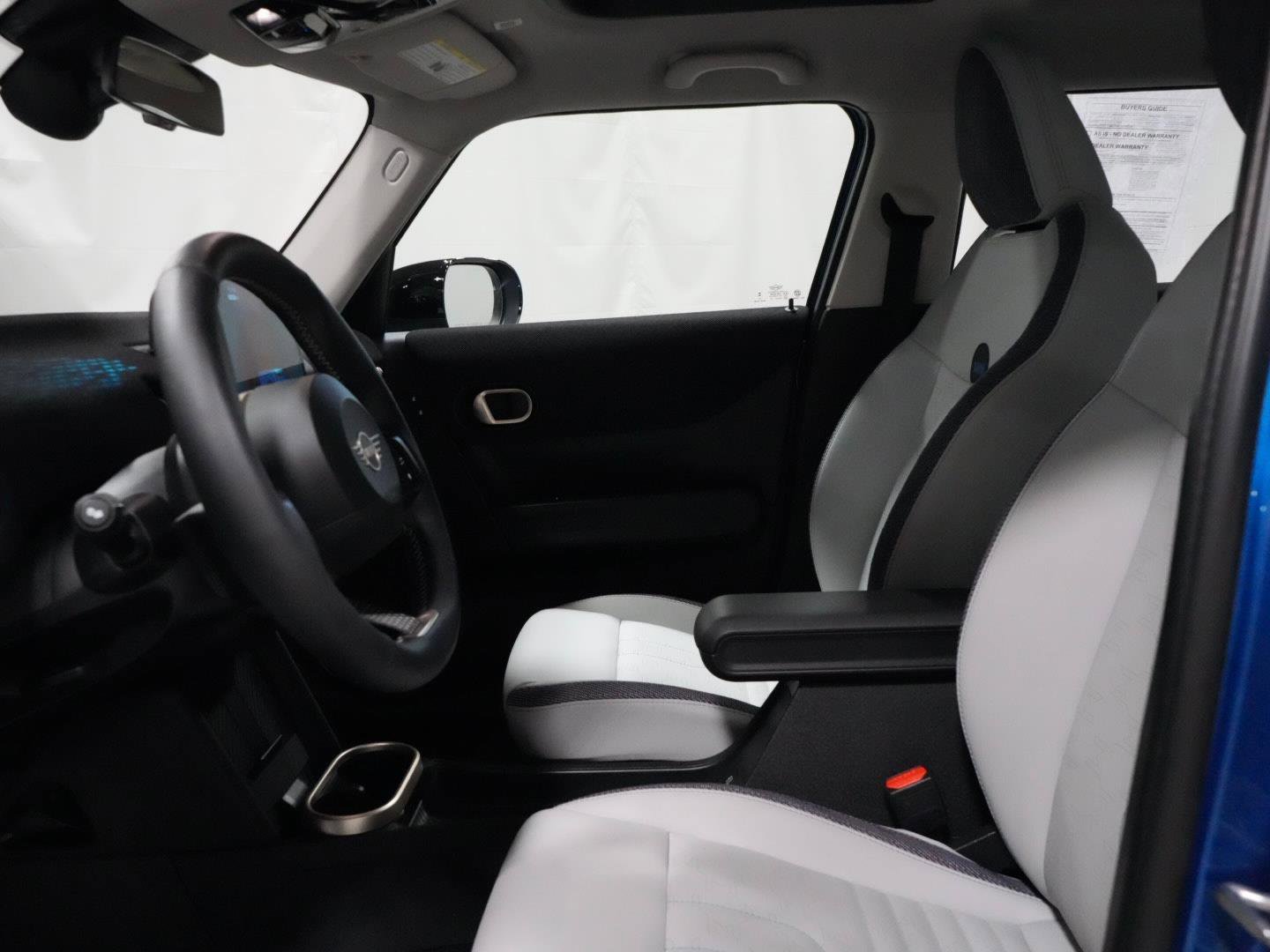 Certified 2025 MINI Cooper S image 3