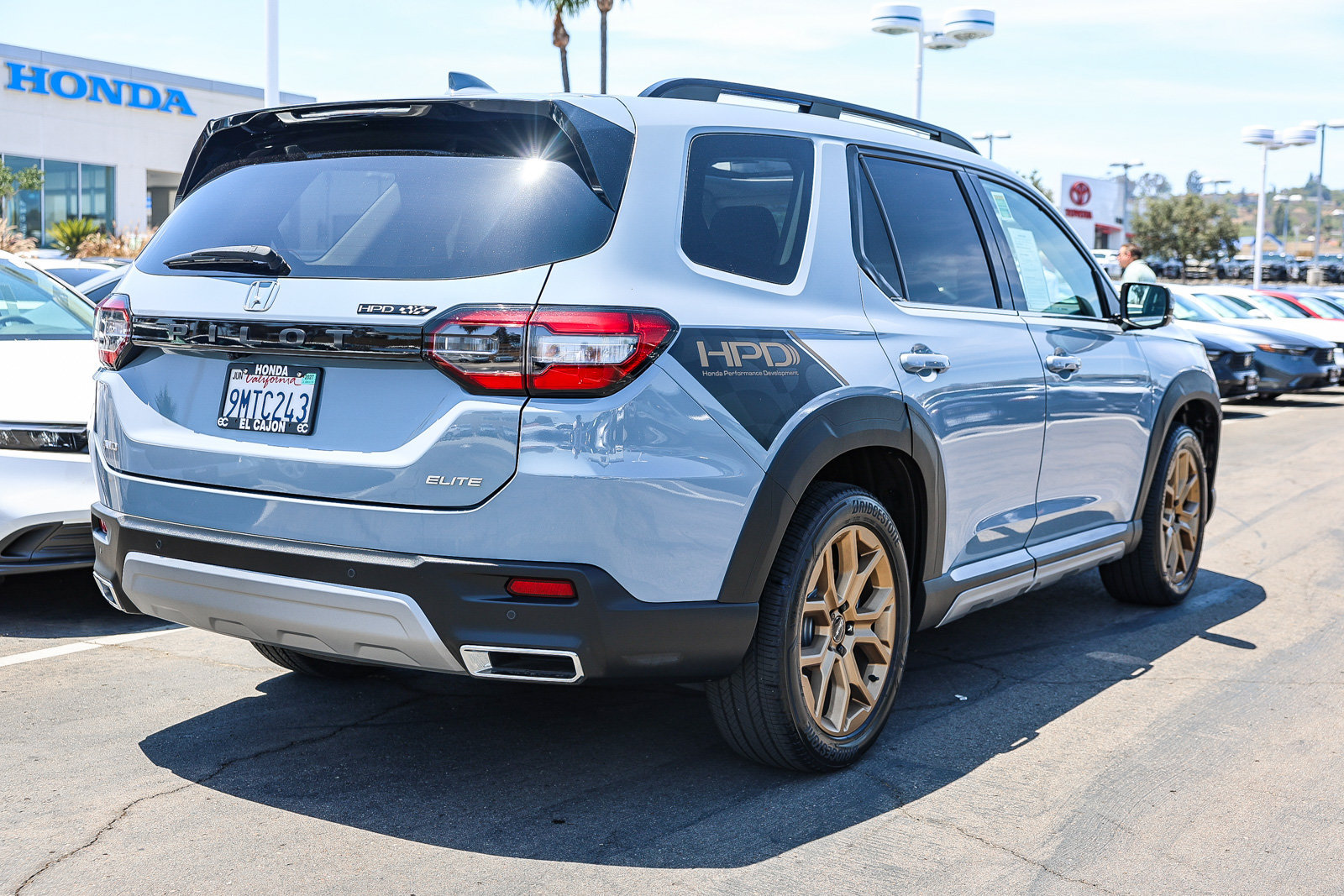 Certified 2024 Honda Pilot Elite image 28