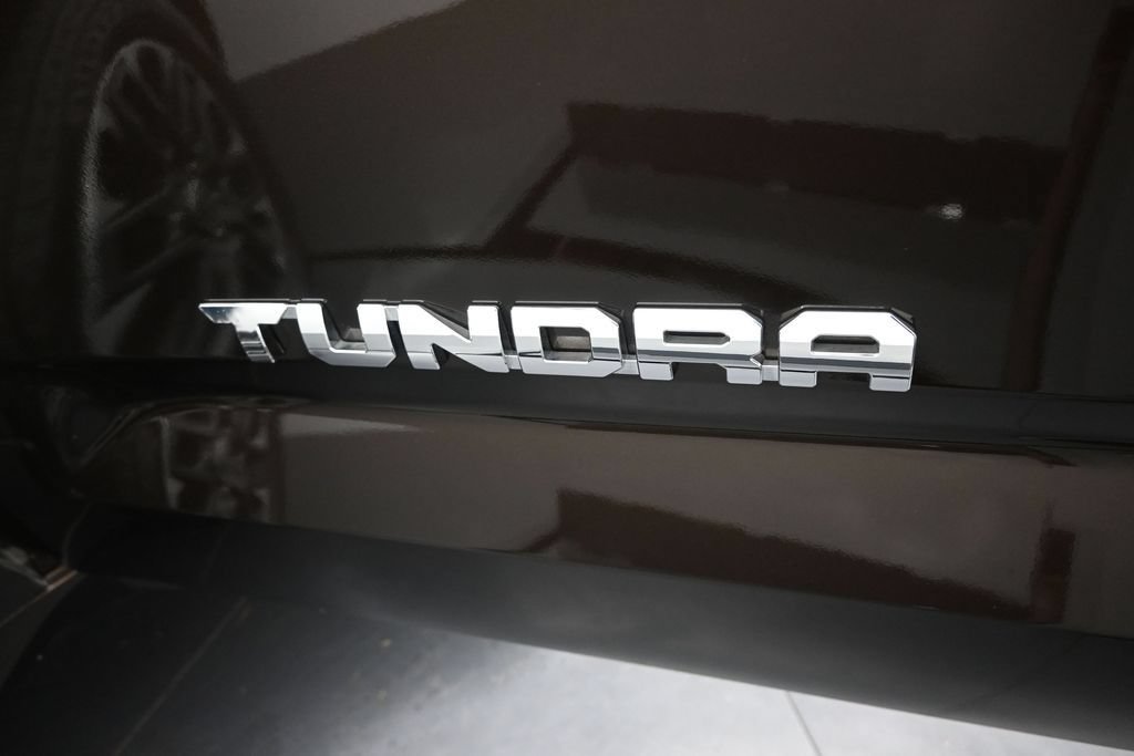 Used 2024 Toyota Tundra Limited w/ Power Package AWD/4WD image 44