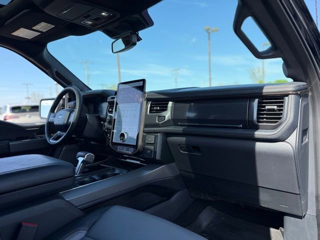 Used 2025 Ford F150 Lightning Lariat AWD/4WD image 18