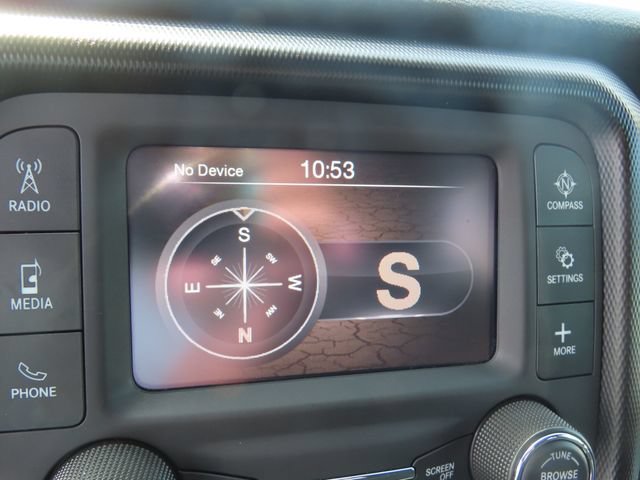 Used 2021 Jeep Gladiator Sport AWD/4WD image 27