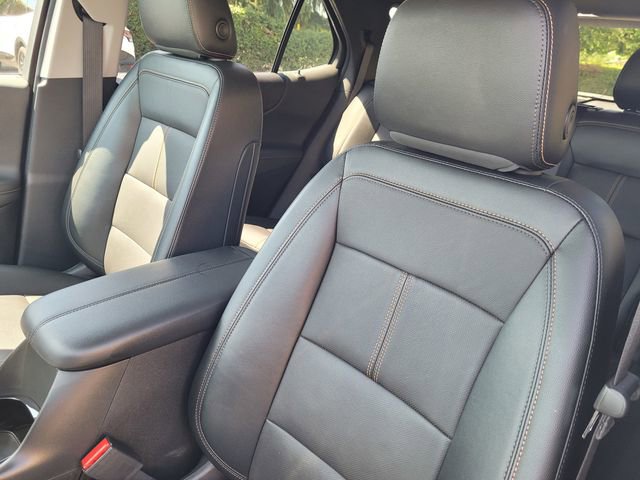 Used 2023 Chevrolet Equinox Premier AWD/4WD image 12