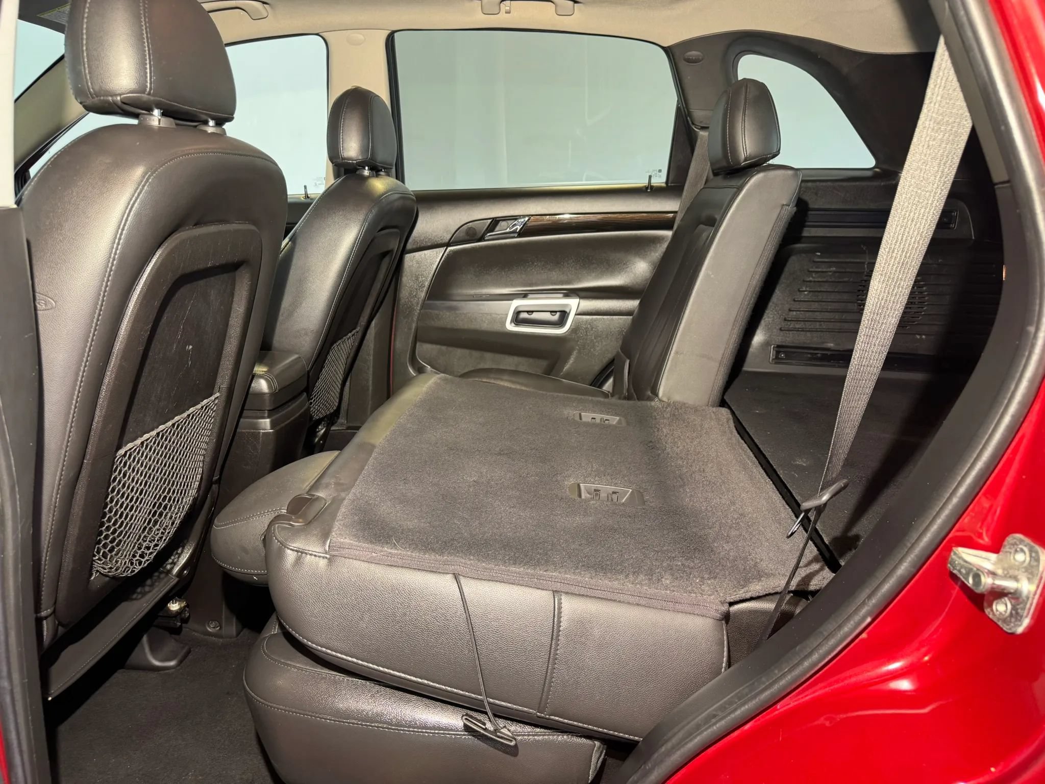 Used 2013 Chevrolet Captiva Sport LTZ FWD image 28