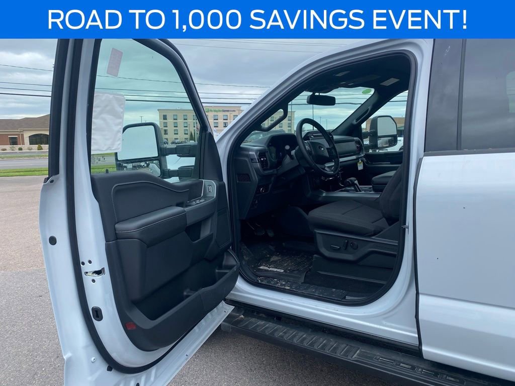 New 2025 Ford F150 XLT w/ Equipment Group 302A MID image 14