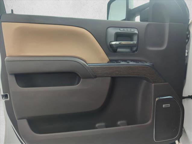 Used 2018 GMC Sierra 3500 Denali w/ Duramax Plus Package image 7