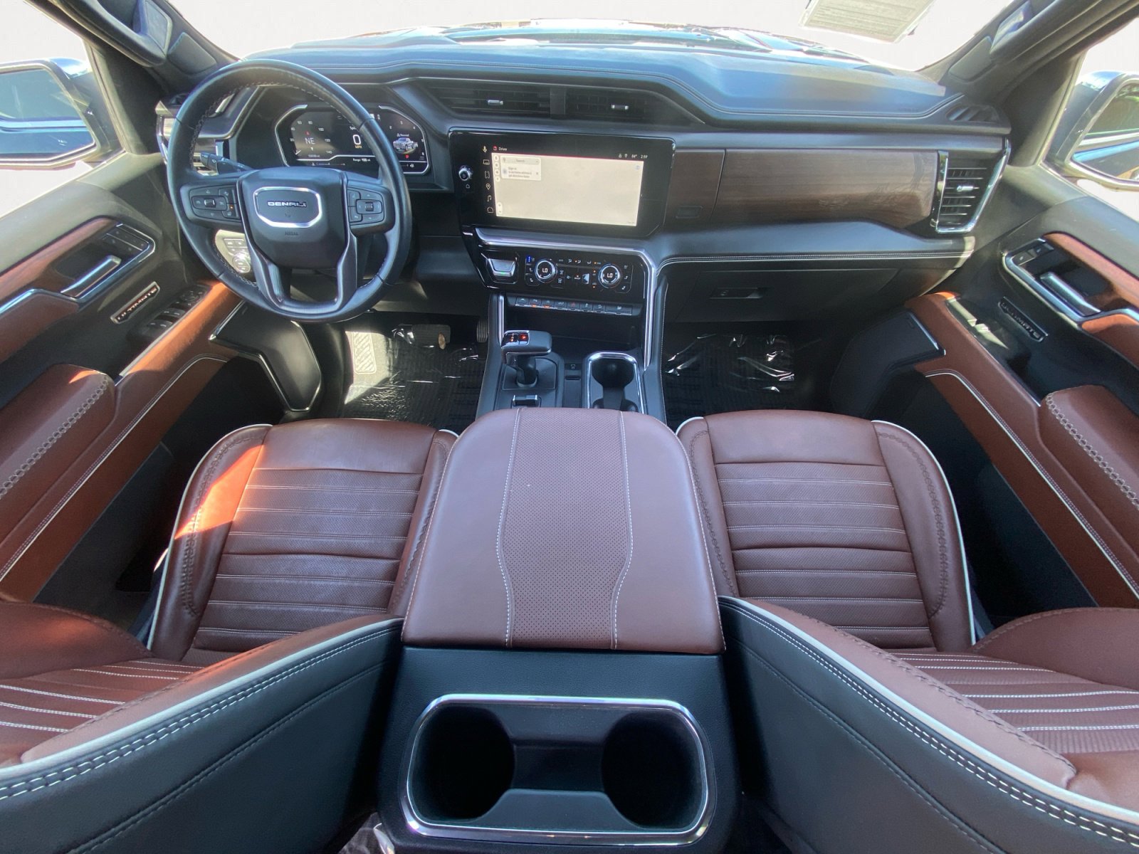 Used 2023 GMC Sierra 1500 Denali Ultimate image 3