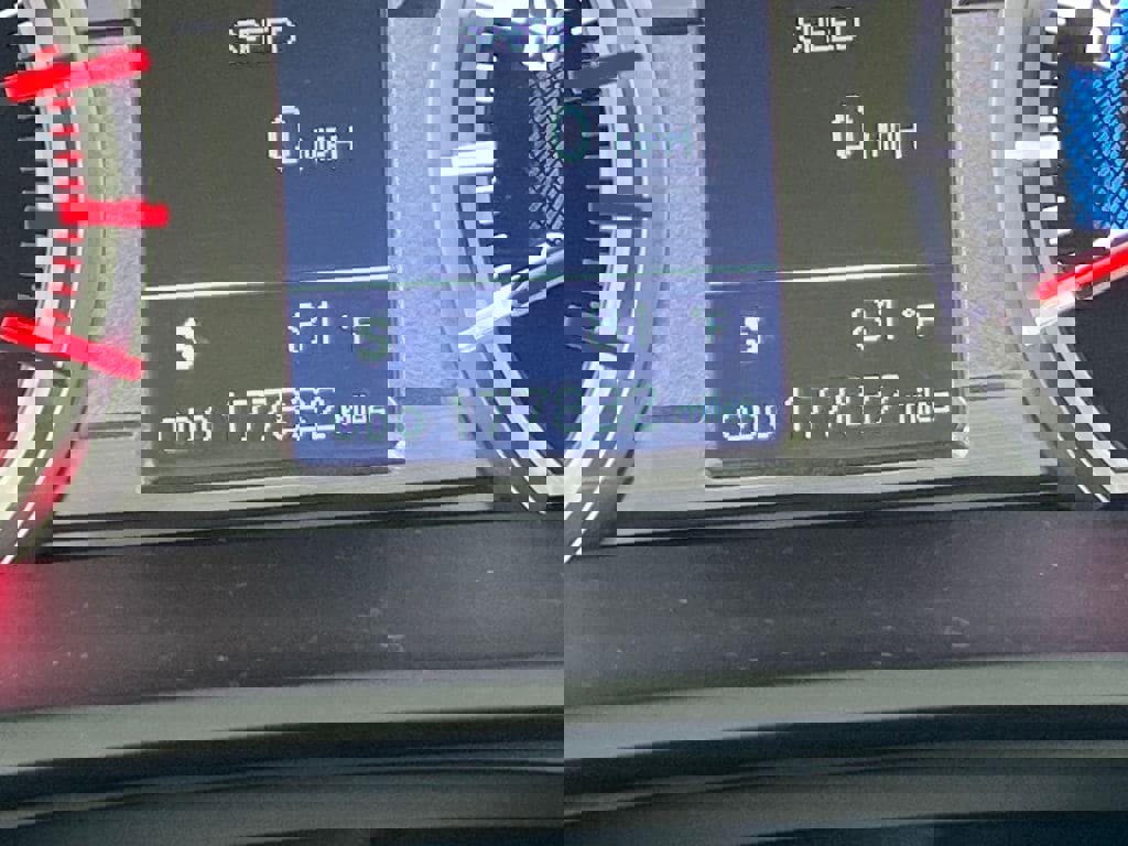 Used 2014 Toyota 4Runner Limited image 20