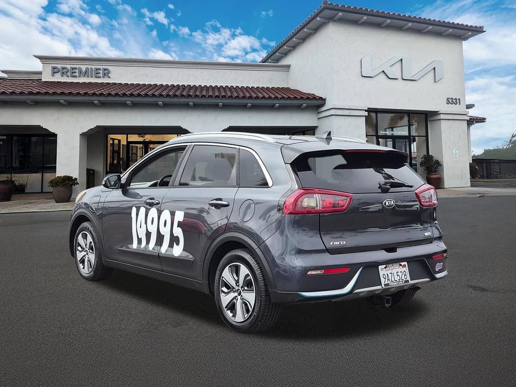 Used 2018 Kia Niro EX Premium FWD image 6