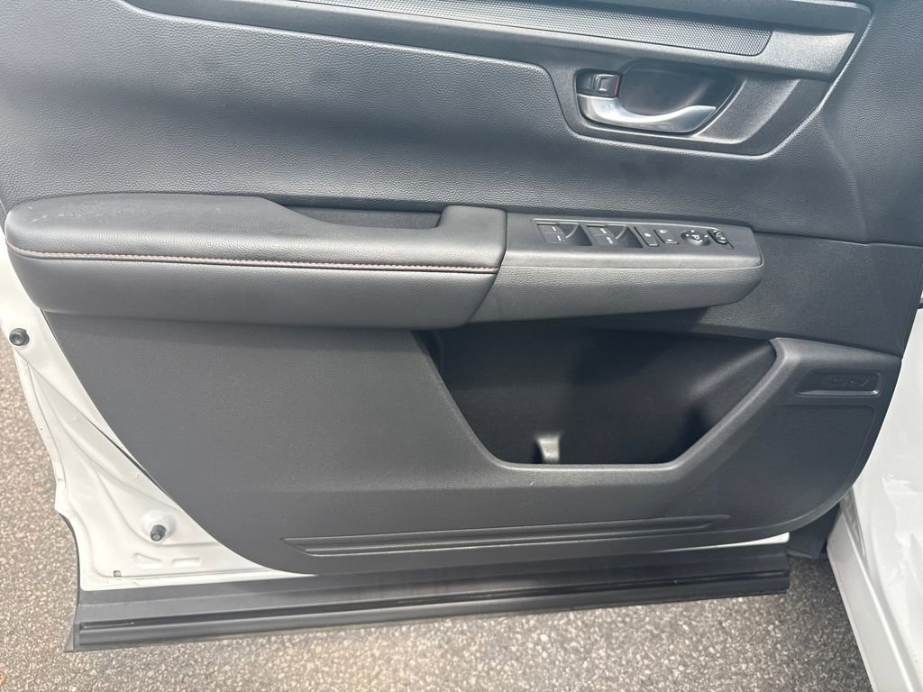 Used 2023 Honda CR-V Sport image 12