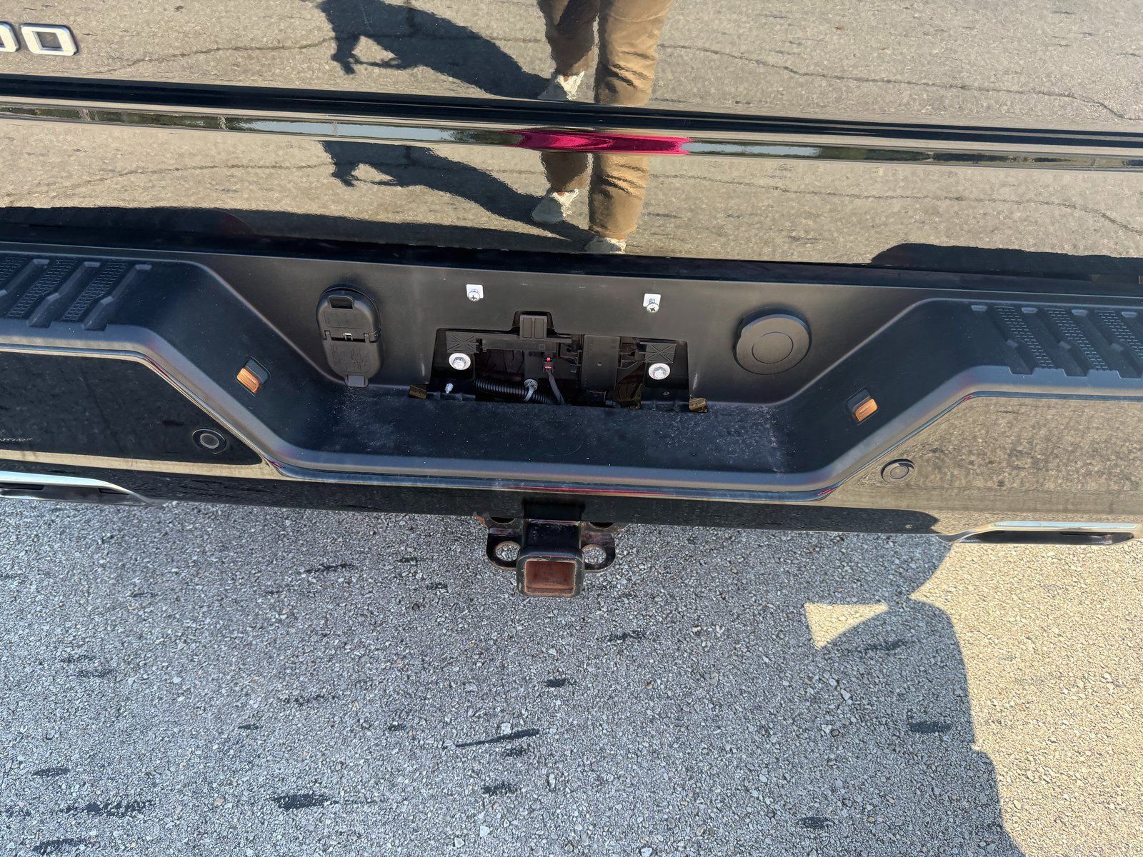 Used 2019 Chevrolet Silverado 1500 High Country w/ Technology Package image 8