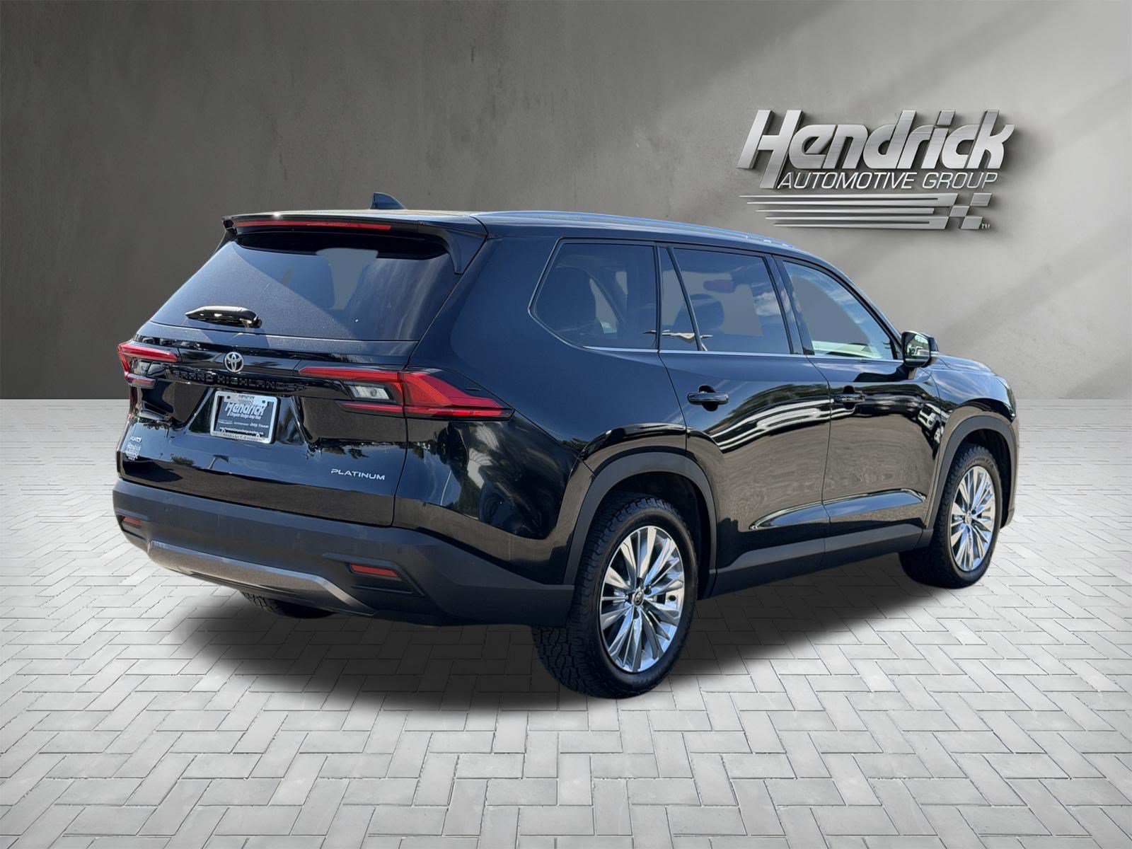 Used 2024 Toyota Grand Highlander AWD image 10