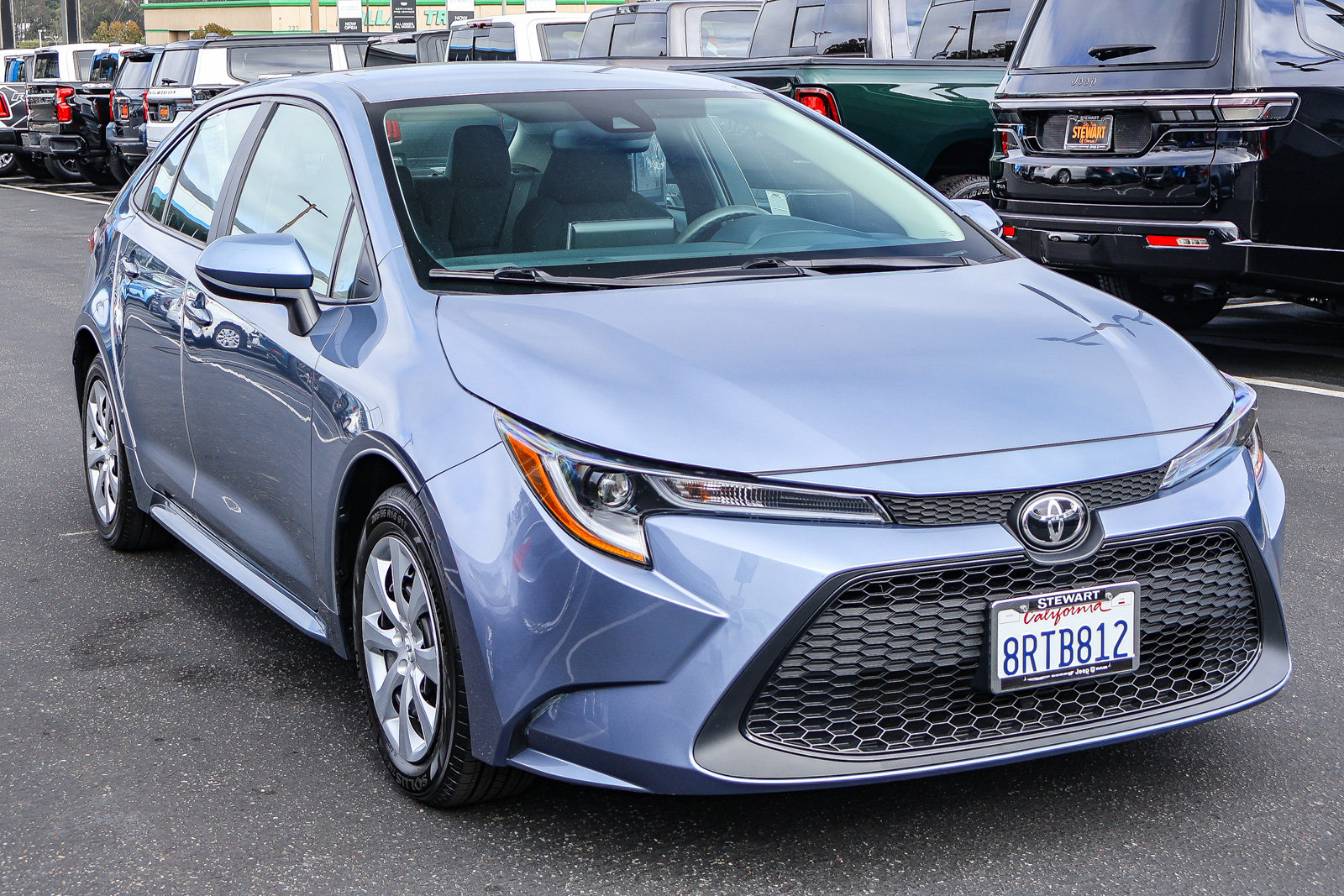 Used 2020 Toyota Corolla LE FWD image 17