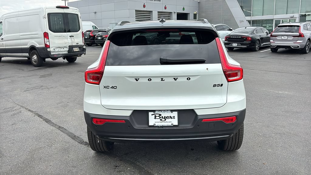 New 2026 Volvo XC40 B5 Ultra w/ Climate Package AWD/4WD image 30