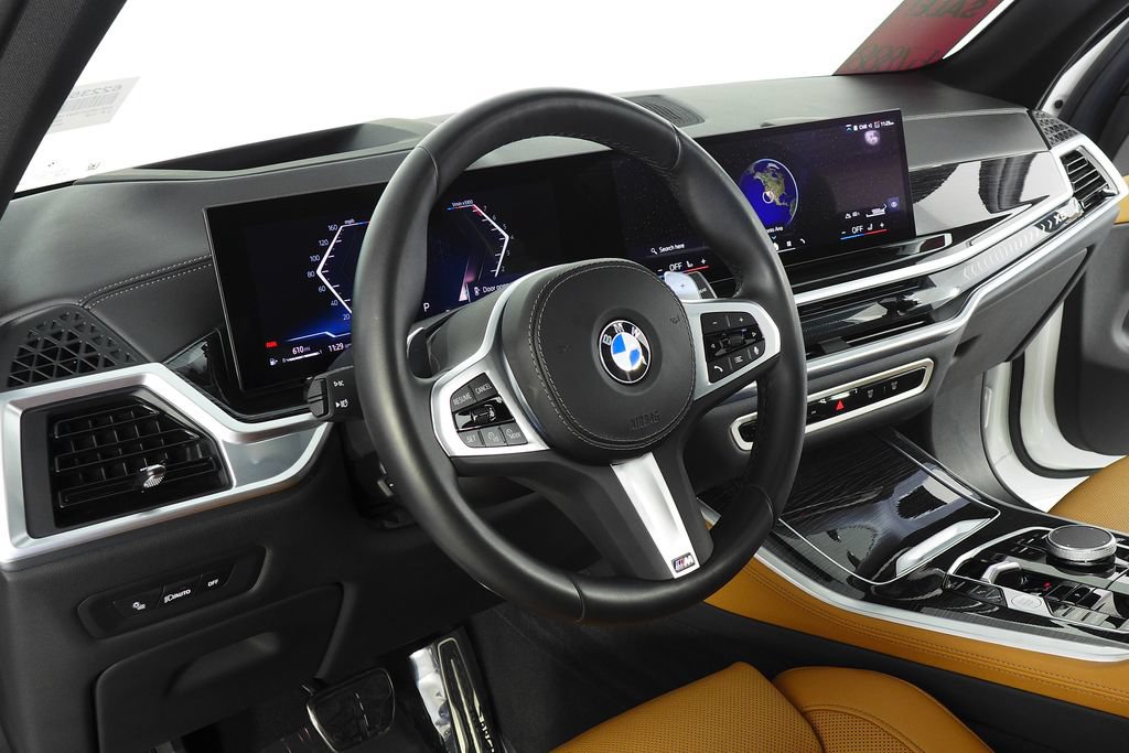 Used 2024 BMW X5 sDrive40i w/ M Sport Package RWD image 31