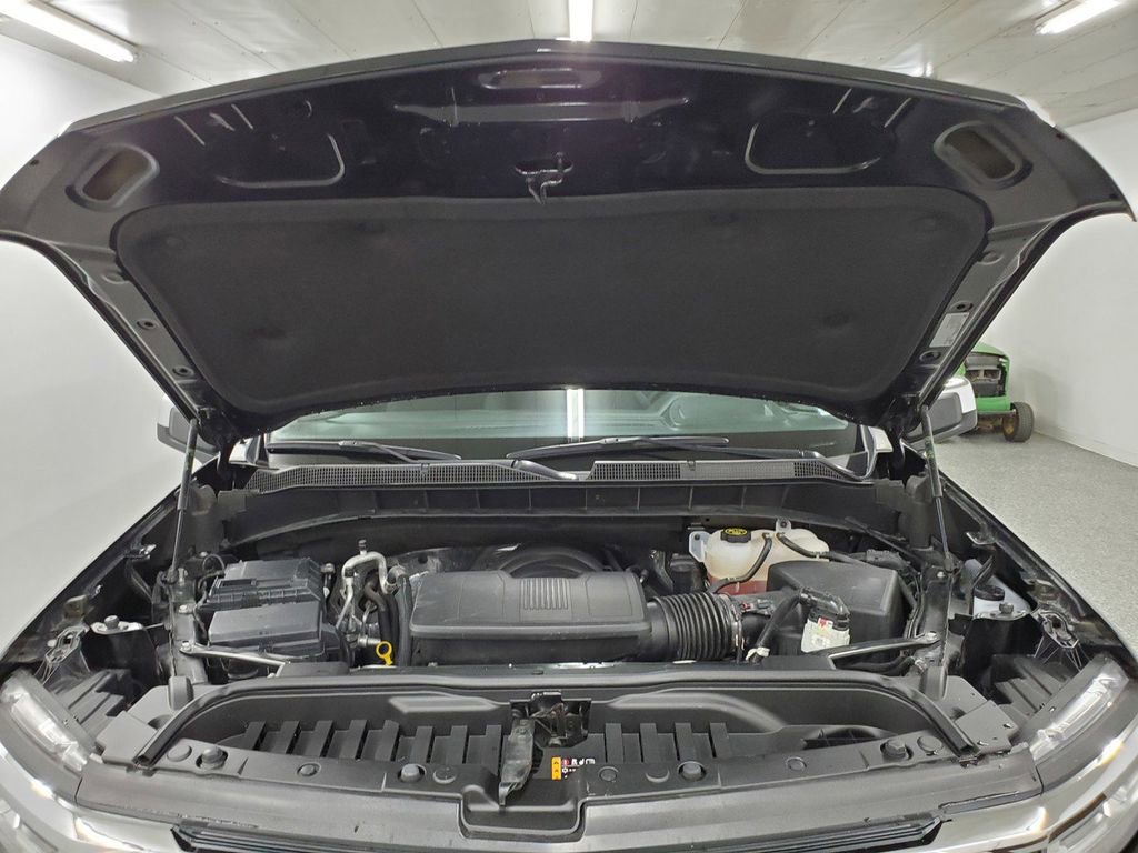 Used 2023 Chevrolet Silverado 1500 LT w/ Protection Package image 11