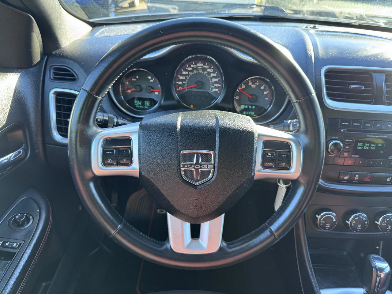 Used 2014 Dodge Avenger SXT w/ Rallye Appearance Group FWD image 19