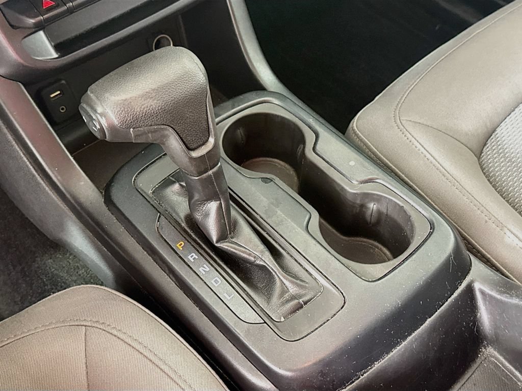 Used 2017 Chevrolet Colorado W/T w/ Custom Special Edition RWD image 18