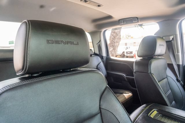 Used 2016 GMC Sierra 2500 Denali w/ Duramax Plus Package AWD/4WD image 46