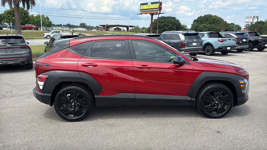 Used 2026 Hyundai Kona SEL Sport FWD image 8
