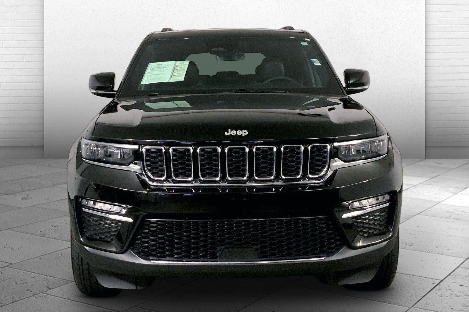 Used 2025 Jeep Grand Cherokee Limited w/ Trailer Tow Package AWD/4WD image 2