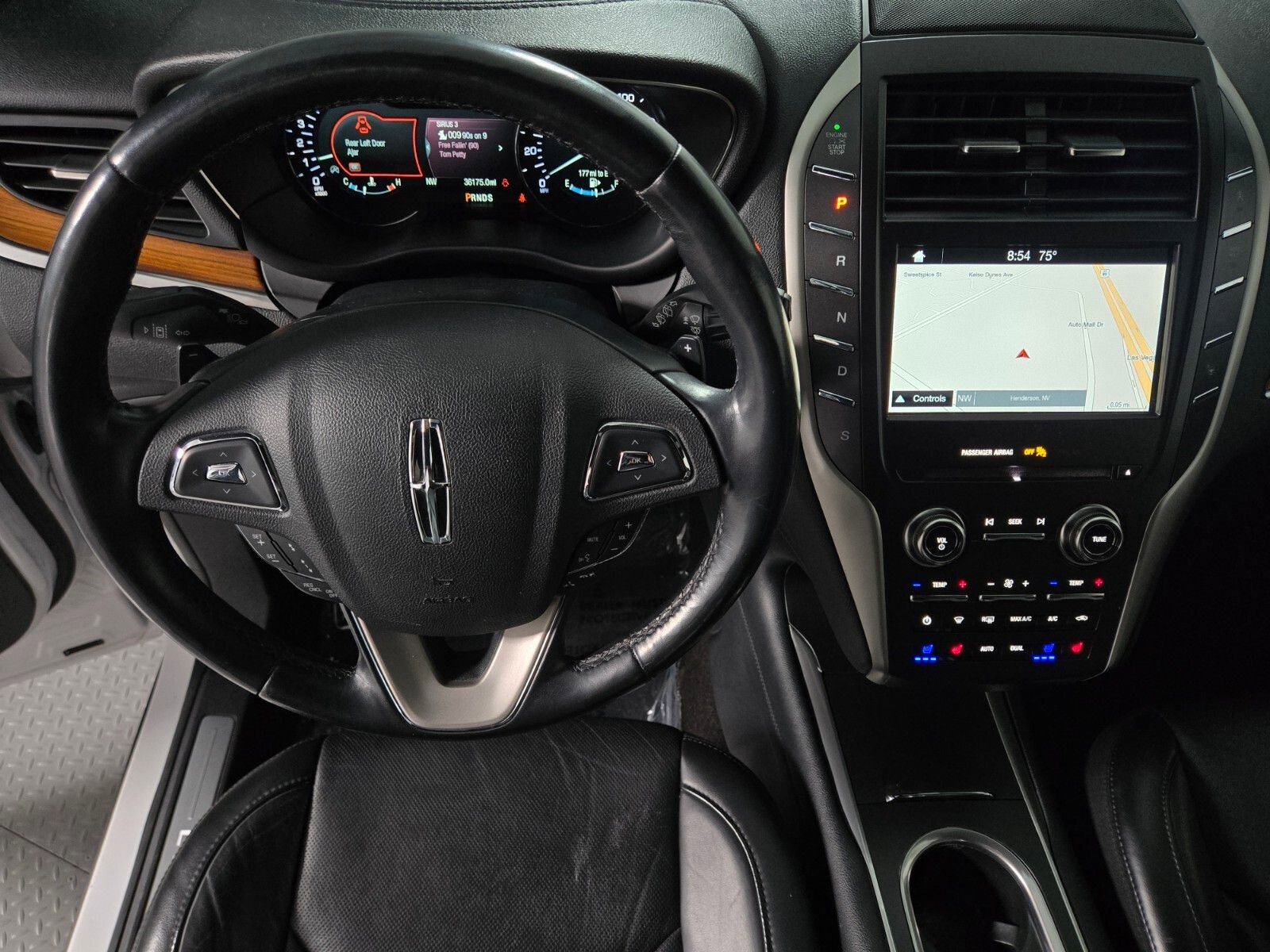 Used 2019 Lincoln MKC Reserve w/ MKC Technology Package image 14