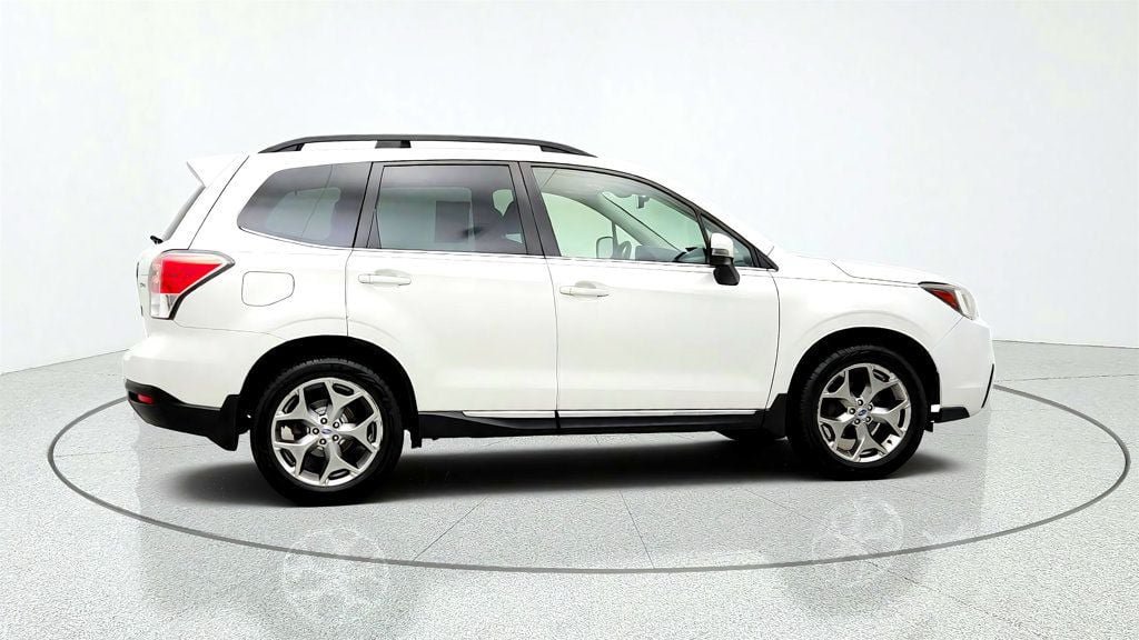 Used 2018 Subaru Forester 2.5i Touring AWD/4WD image 4