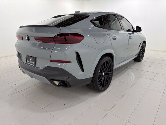 Used 2024 BMW X6 xDrive40i w/ Premium Package AWD/4WD image 5