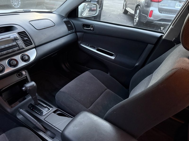 Used 2006 Toyota Camry LE image 15