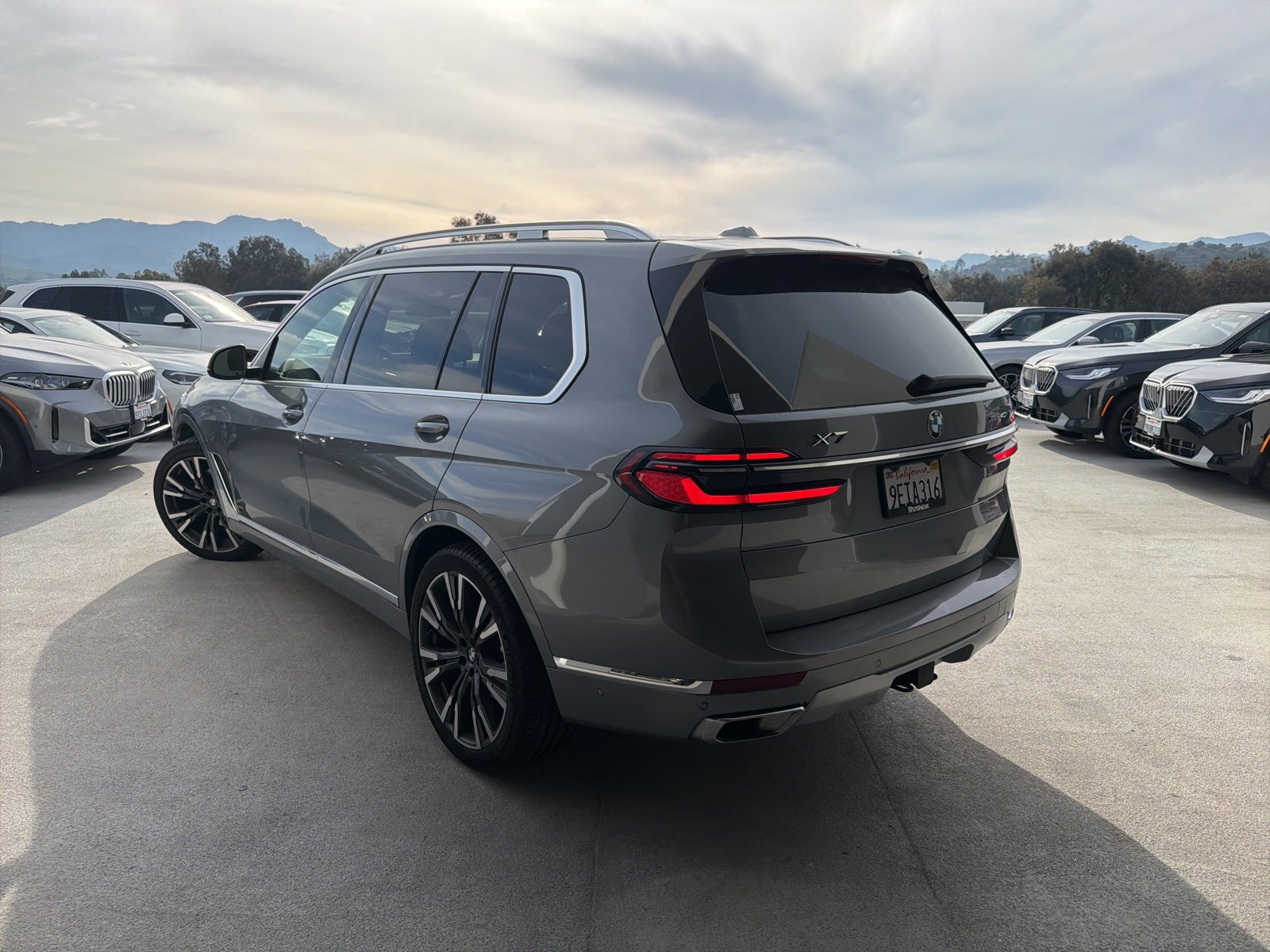 Certified 2023 BMW X7 xDrive40i image 2