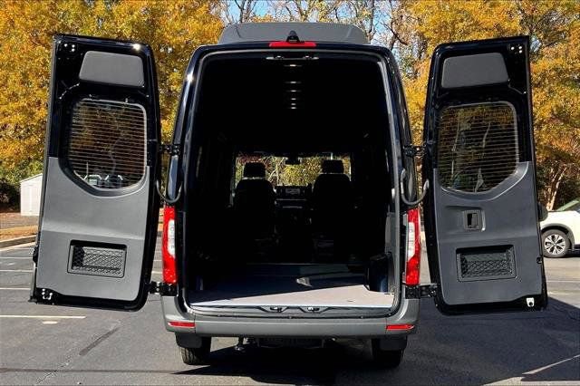 New 2025 Mercedes-Benz Sprinter 2500 image 4