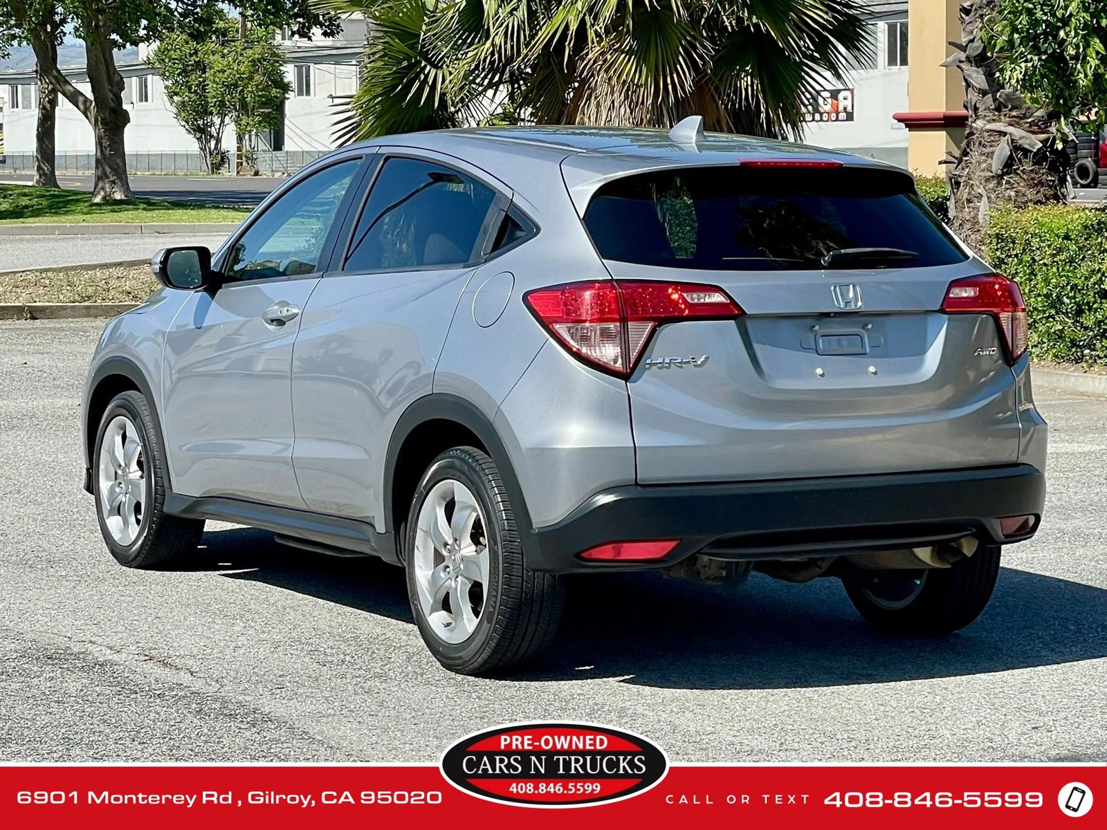 Used 2017 Honda HR-V EX image 6
