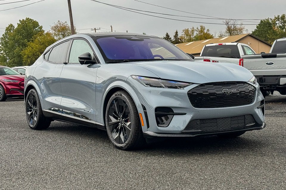 New 2025 Ford Mustang Mach-E GT AWD/4WD image 1