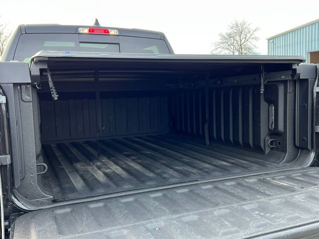 Used 2025 RAM 1500 Limited AWD/4WD image 9