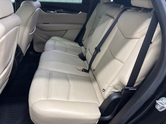 Used 2018 Cadillac XT5 FWD image 10