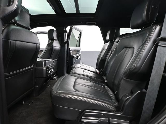 Used 2018 Ford Expedition Limited AWD/4WD image 40