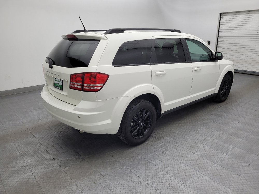 Used 2020 Dodge Journey SE w/ SE Popular Equipment Group FWD image 10